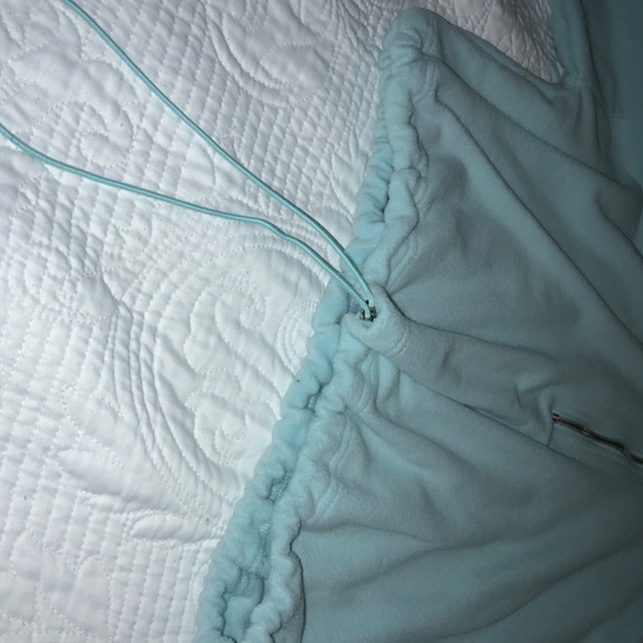 Urban Planet Turtle Neck Drawstring Hoodie - Picture 4 of 4